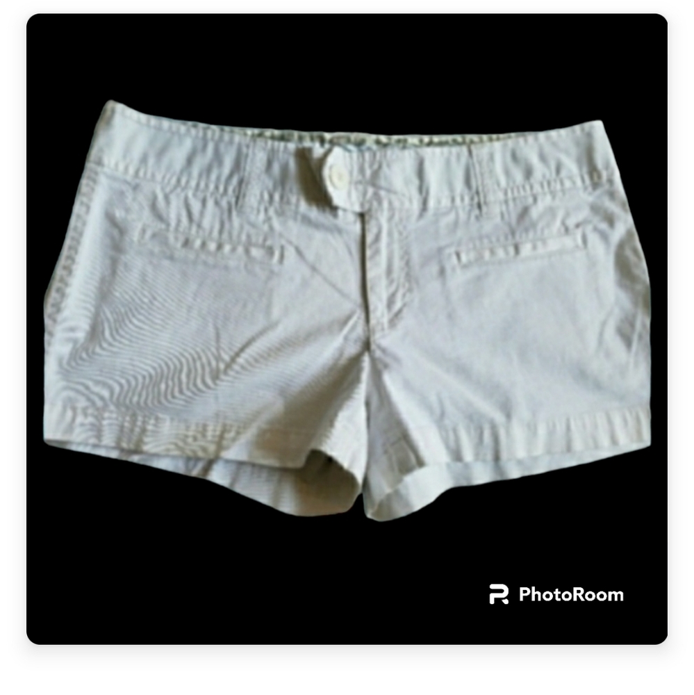 American Eagle size 12 white